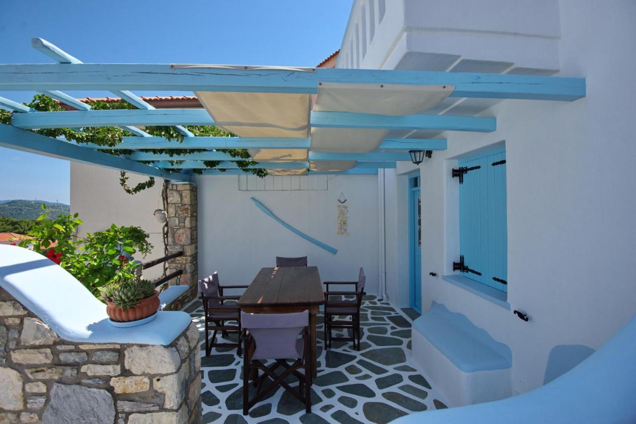 Stella'S Traditional House. Alonnisos Town Exterior photo